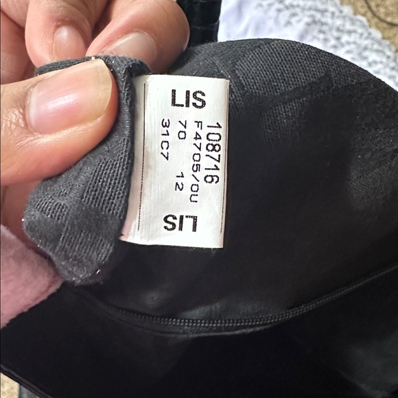 Vintage Furla embossed leather handbag - Used Great Condition - Picture 6 of 7